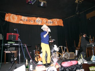 Večerníček zahajuje ples