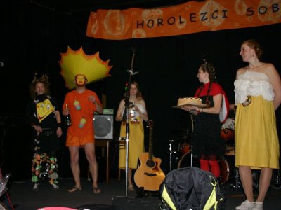 3.místo Veverkovci - Jaro, léto, podzim, zima