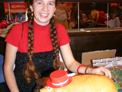 Hlavní organizátorka Markéta se šunkovým prasátkem