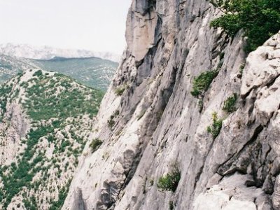 Anica Kuk, vrcholová část stěny