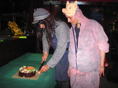 Dort vyhrál řezník s prasetem