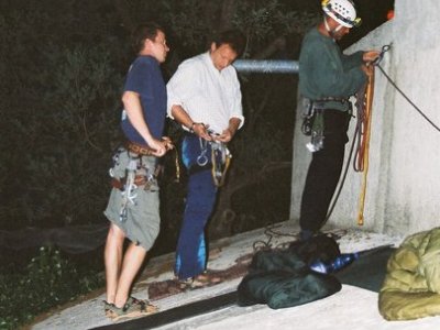 příprava nočního bivaku