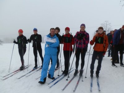 Nedělní start jednotlivců si užívá už snad jen Došlík:-) Je to totiž start žen:-)