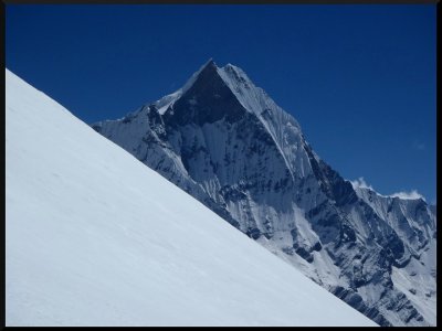 Machapuchare - ráno jdeme prošlapat stopu na Rakshi peak