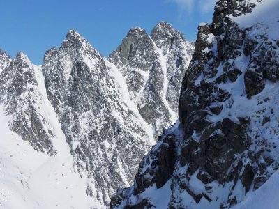 Žltá veža, Prostredný hrot