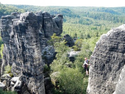 Drápu se na Blázna