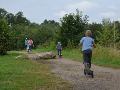 Triatlon se dá jet i na koloběžce