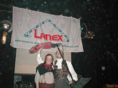 Maškarní ples 2002