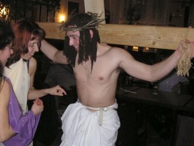 ukaž Ježíšku co tam schováváš...