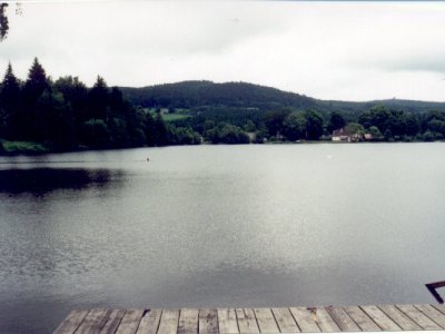 Zachránce Borek plave pro spacák