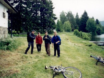 Skromné pole poražených ale šťastných