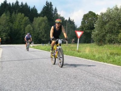 Orela pronásleduje Martina, který si jede pro jasné vítěztví