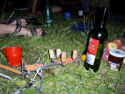 nový model od Petzla - Winecork Sidelock