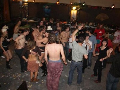 vířivý taneční večírek